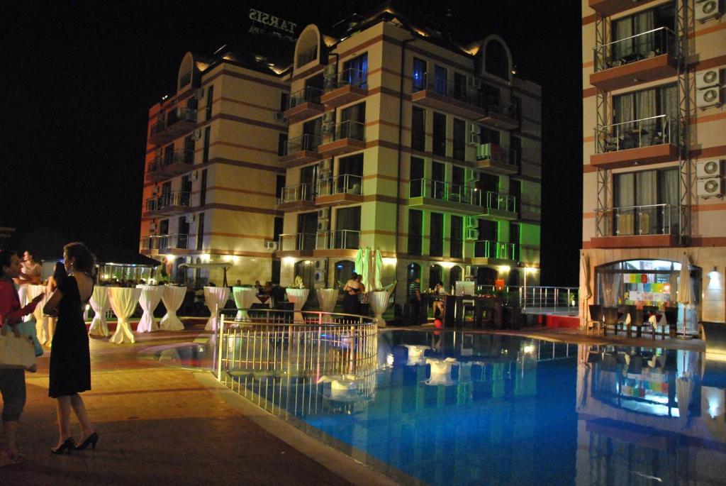 Menada Tarsis Apartments Sunny Beach Habitación foto