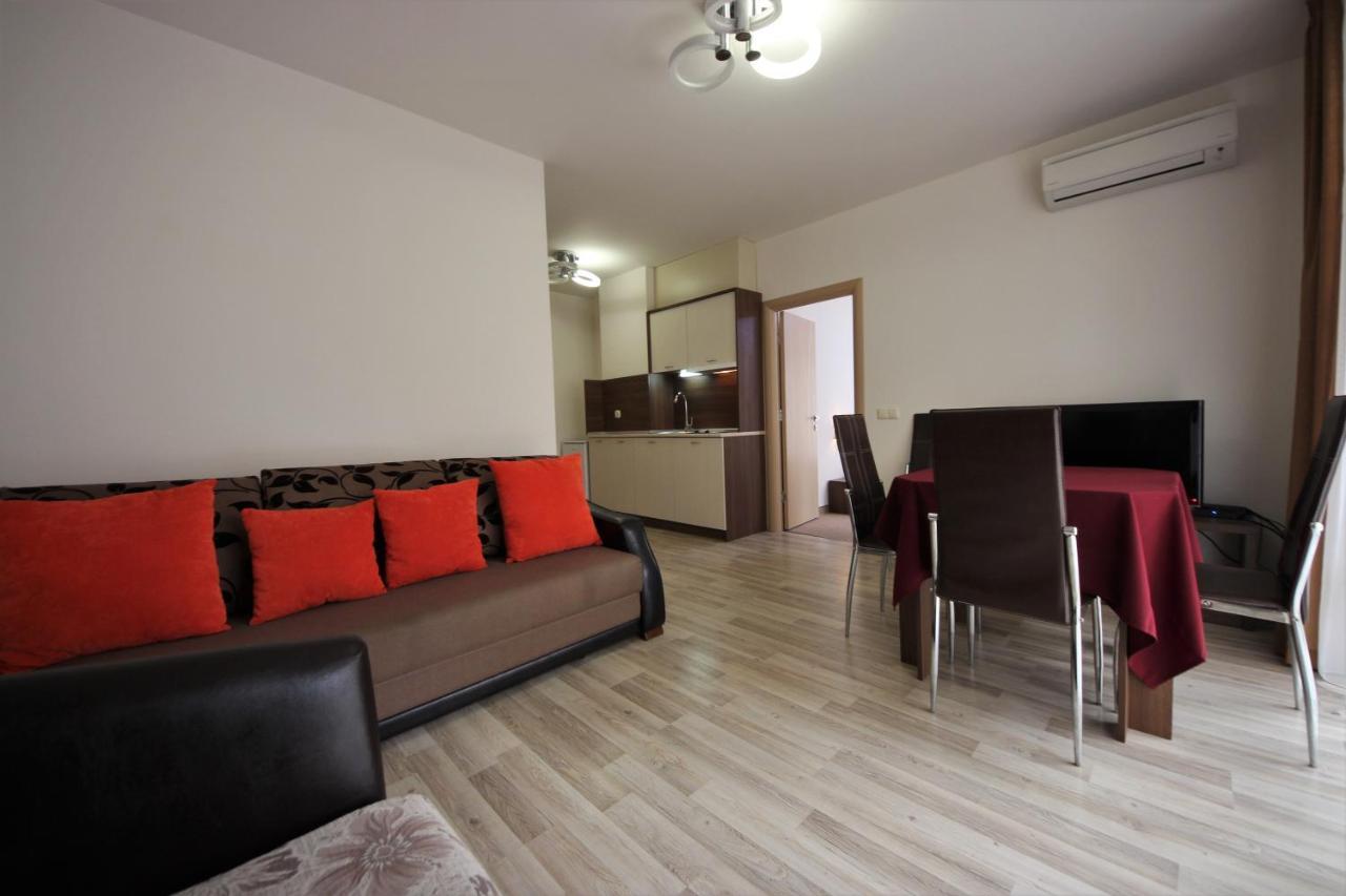 Menada Tarsis Apartments Sunny Beach Habitación foto