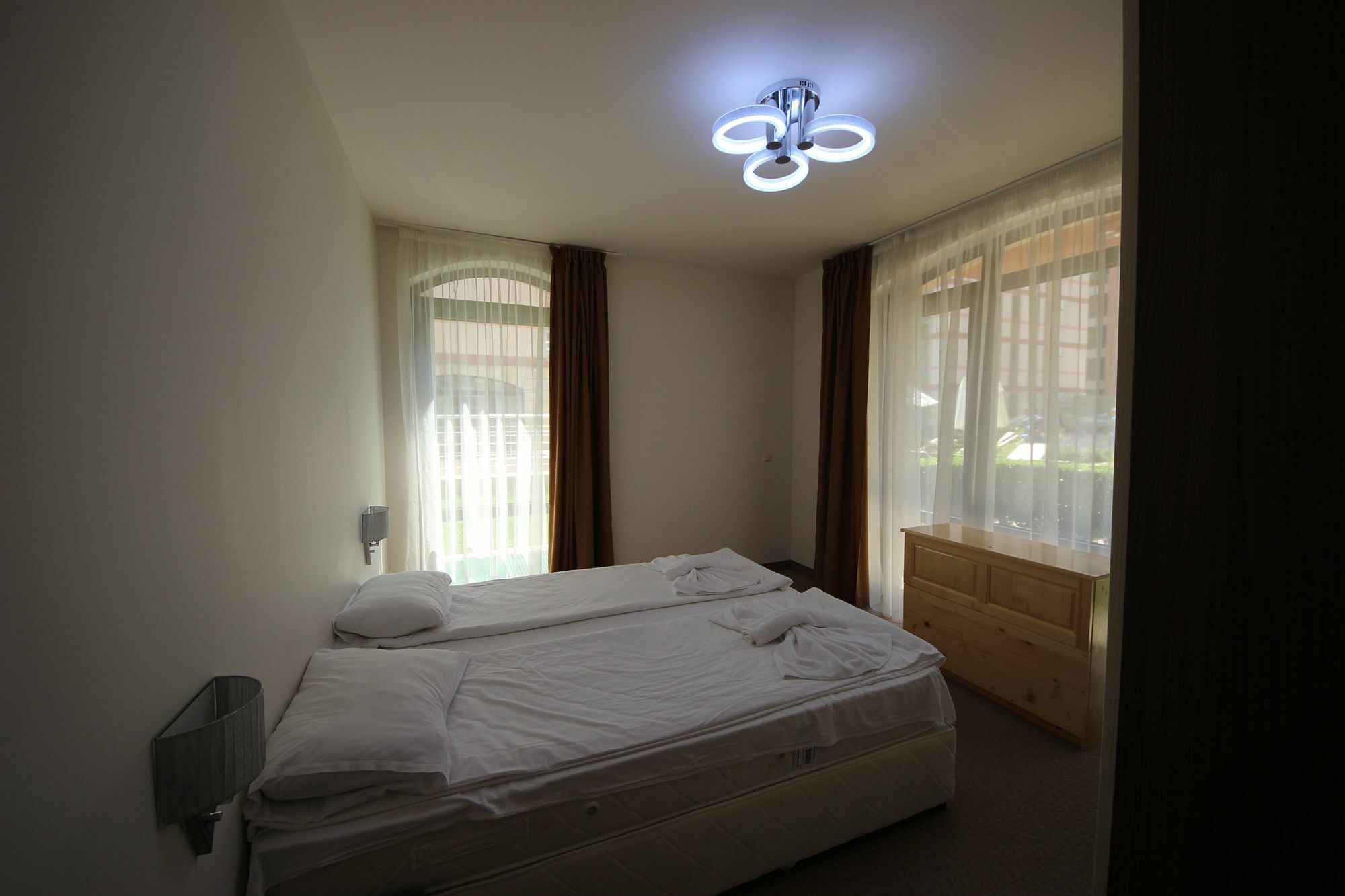 Menada Tarsis Apartments Sunny Beach Exterior foto